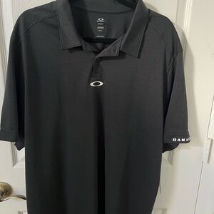 Oakley Men's Polo Shirt in Classic Black